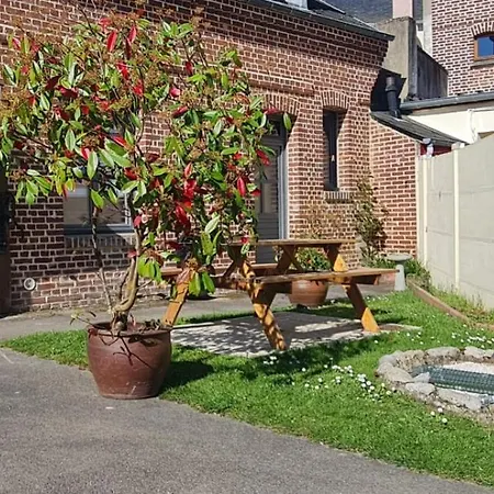 Holiday home Location 2 A 6 Personnes A 450m Ault