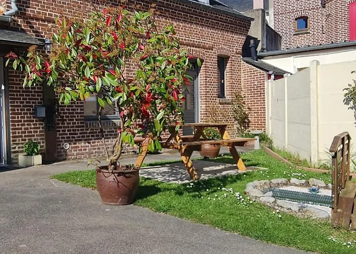 Holiday home Location 2 A 6 Personnes A 450m Ault