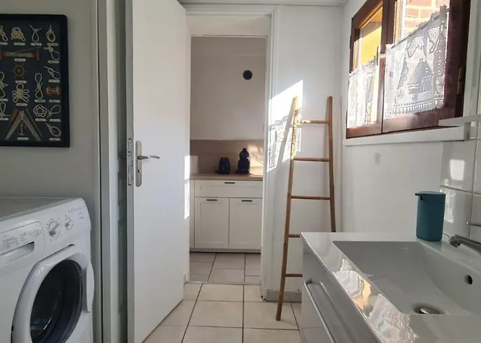 Holiday home Location 2 A 6 Personnes A 450m