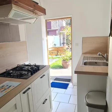 Holiday home Location 2 A 6 Personnes A 450m *